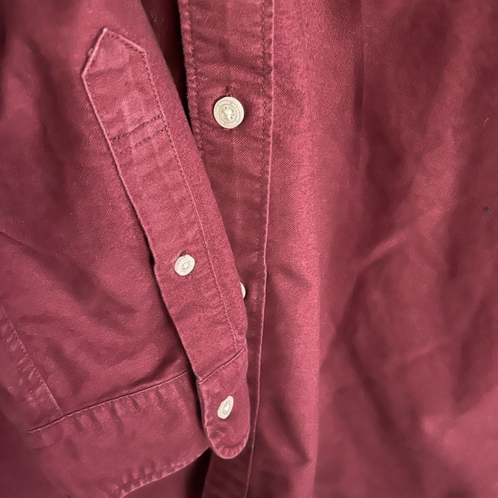 AMERICAN Eagle Burgundy Button Down Shirt - Men's Medium Heavier Weight Fabric - Picture 6 of 8